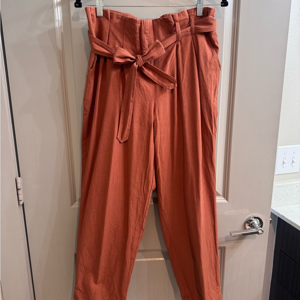 Women's cropped Rust Pants